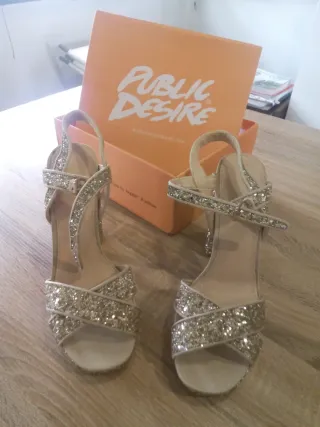 Zapatos de fiesta Public Desire Talla 39