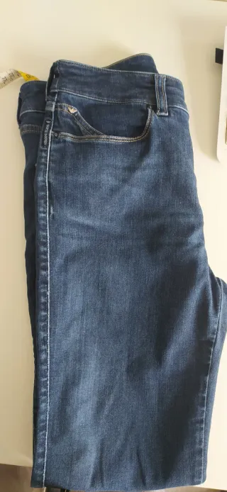 Armani Jeans Etiqueta Established in 191
