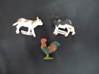 3 Figuras Schleich: Vaca,  ternera y Gallo