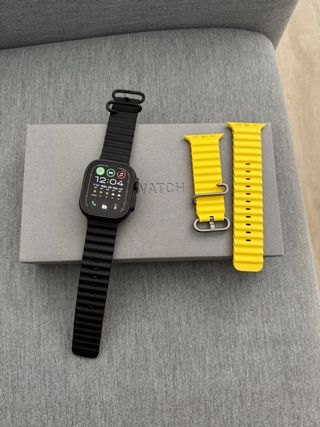 Apple Watch Ultra Negro y Amarillo