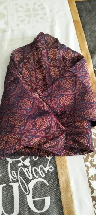 Pañuelo Baturro Hombre Dorado y Morado, y rojo.