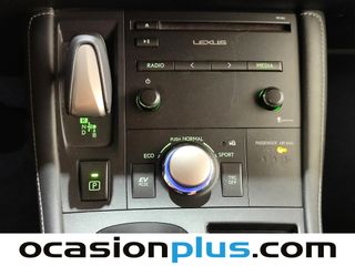 Lexus CT 200h Business 100 kW (136 CV)