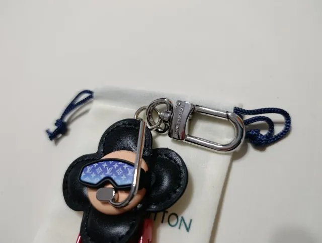 Llavero Louis Vuitton Buceador