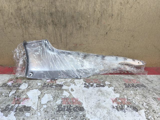 QUILLA DERECHA NUEVA YAMAHA TMAX 500 01-05