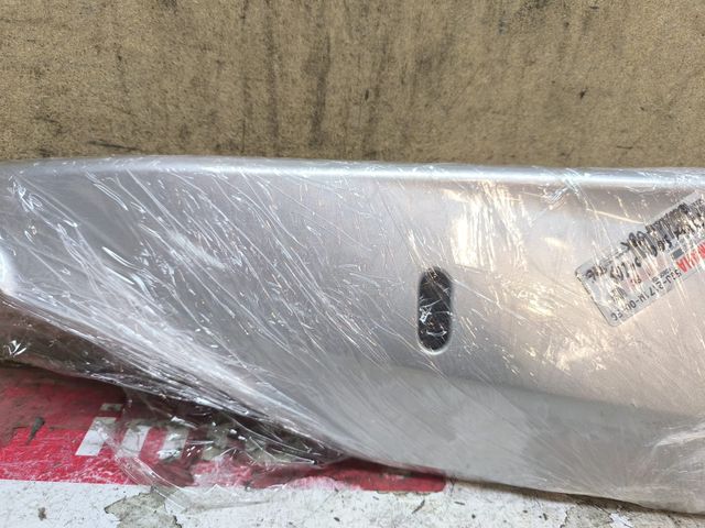 QUILLA DERECHA NUEVA YAMAHA TMAX 500 01-05