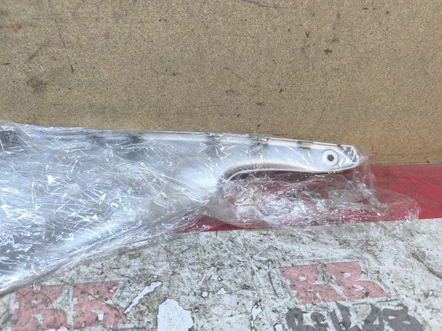 QUILLA DERECHA NUEVA YAMAHA TMAX 500 01-05