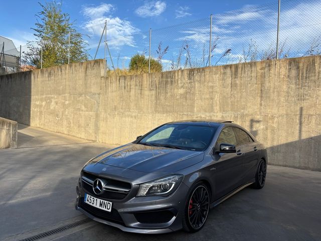 Mercedes-Benz CLA 45 AMG 4Matic 360cv
