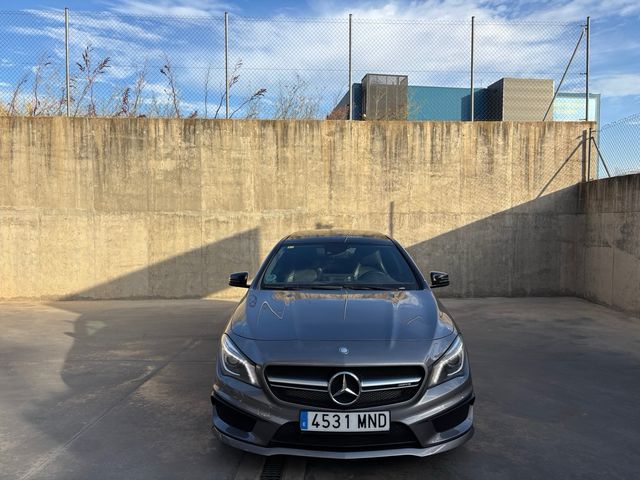 Mercedes-Benz CLA 45 AMG 4Matic 360cv