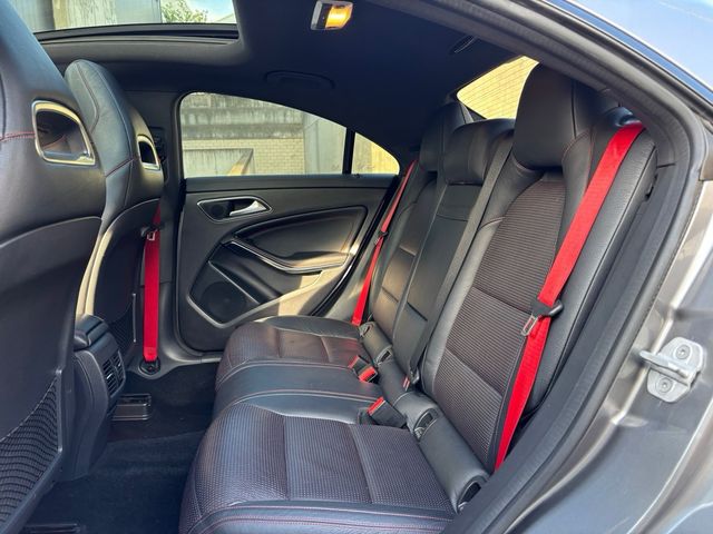 Mercedes-Benz CLA 45 AMG 4Matic 360cv