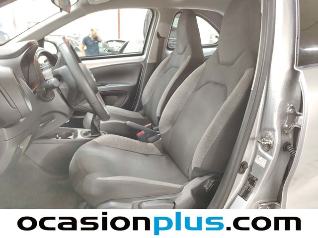 Toyota Aygo X Cross 1.0 VVT-I Play 53 kW (72 CV)