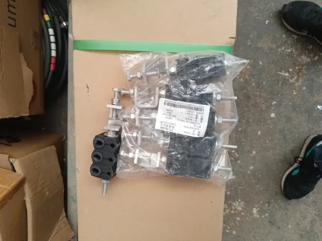 Abrazadera/Grapa para cableado