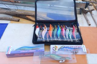Señuelos pesca calamar