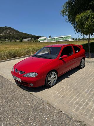 Renault Megane coupe 1.9dci 105cv