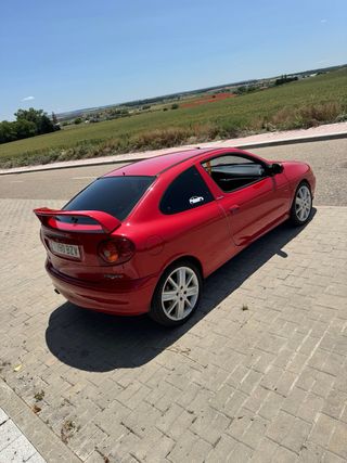 Renault Megane coupe 1.9dci 105cv