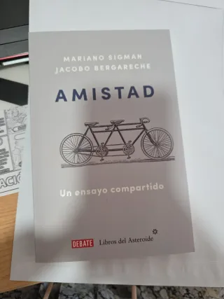 Amistad: Un ensayo compartido / Friendship: A S...