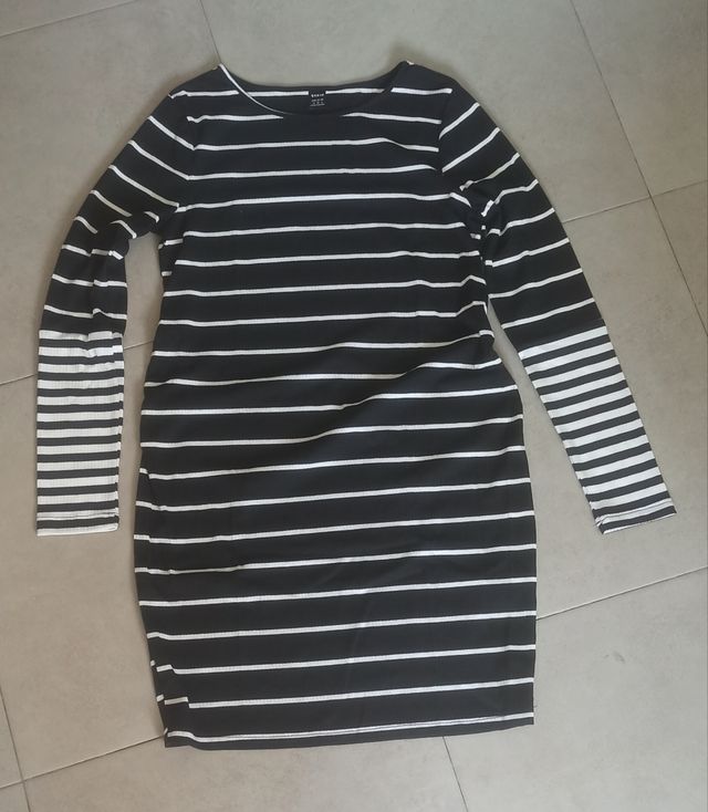 Lote 4 vestidos premamá