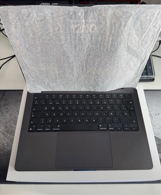 MacBook Pro 14 M3 Pro Gris Espacial