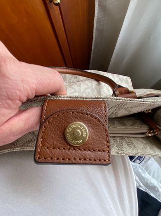 Bolso Maletín Michael Kors Piel Detalles Dorados