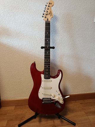 Guitarra Eléctrica Stratocaster color Rojo