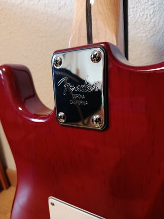 Guitarra Eléctrica Stratocaster color Rojo