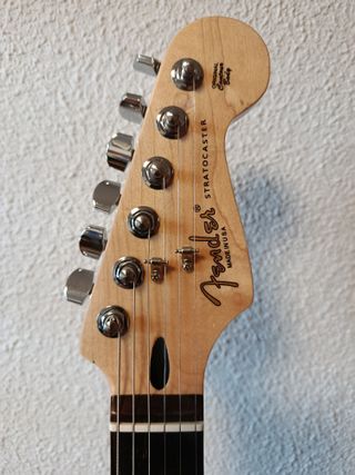 Guitarra Eléctrica Stratocaster color Rojo