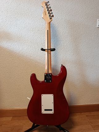Guitarra Eléctrica Stratocaster color Rojo