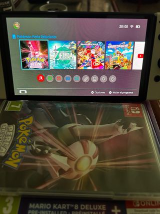 Nintendo Switch OLED Mario Kart 8 Deluxe