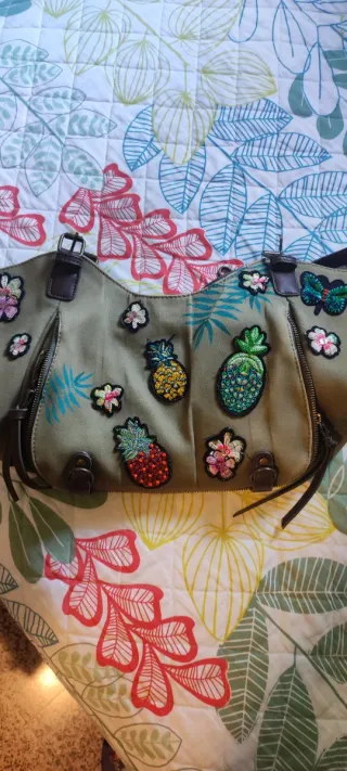 Bolso Desigual Verde con Piñas y Flores
