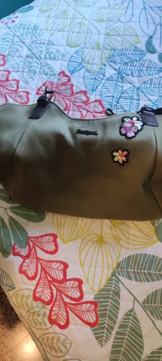 Bolso Desigual Verde con Piñas y Flores