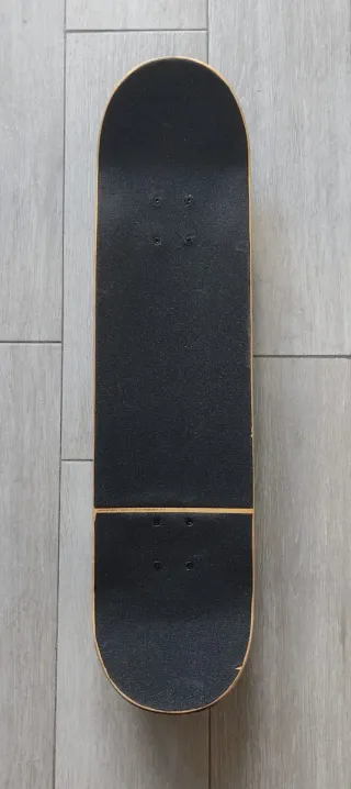 Monopatín Canadian Maple