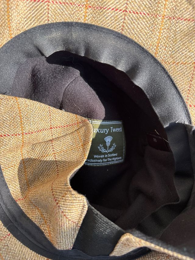 Cappelli da donna eleganti vintage