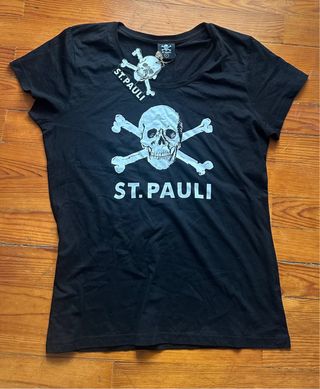 Camiseta St Pauli Calavera Huesos Cruzados