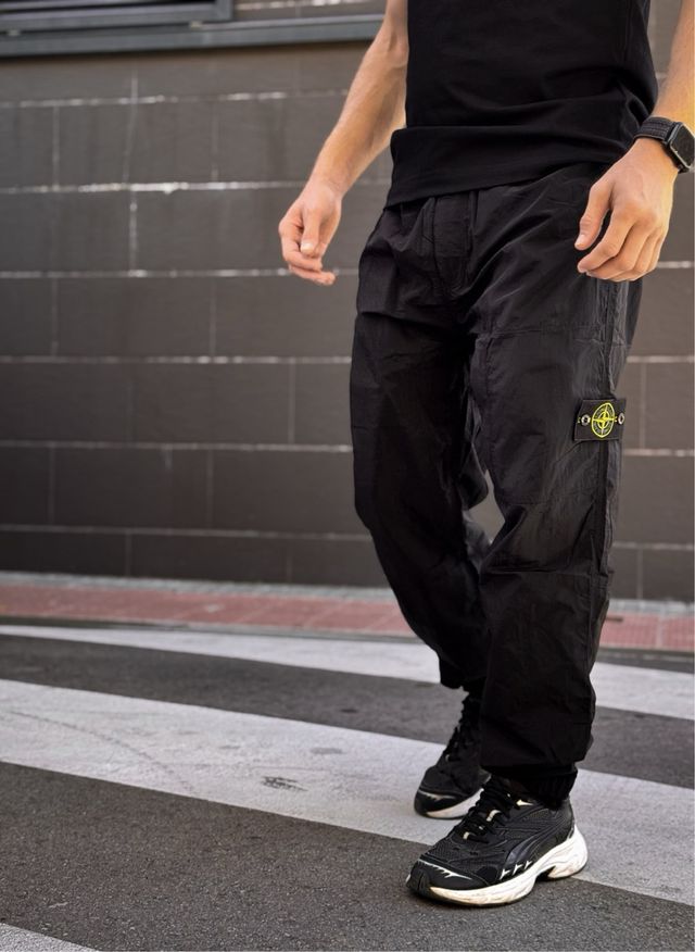 Pantalones “NYLON” Stone Island con efecto tornaso