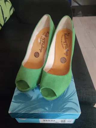 Zapatos de tacón Mustang verde lima