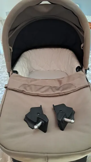 Capazo Baby Jogger + adaptadores silla