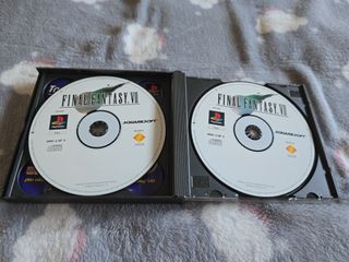 Final Fantasy VII PS1 Primera Edición PAL