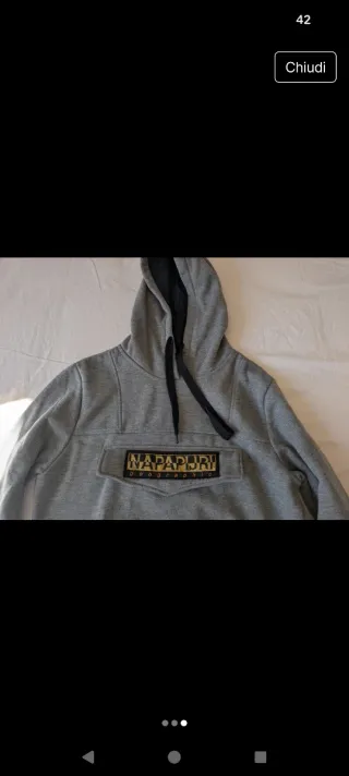 Felpa Napapijri grigia con cappuccio