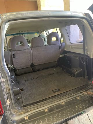 Mitsubishi Montero 2005
