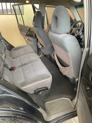 Mitsubishi Montero 2005