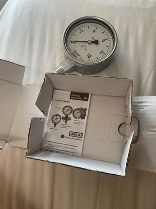 Manómetro WIKA 232.50 0-10 kg/cm2 (100mm)