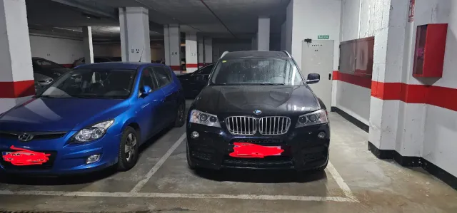 Piso casi a estrenar. Garaje y trastero