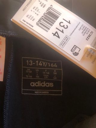 Chándal Adidas NUEVO. Talla 14
