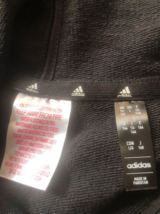 Chándal Adidas NUEVO. Talla 14