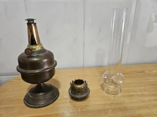 Lámpara de petróleo antigua francesa grande