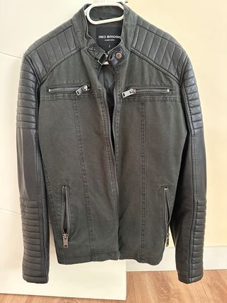 Chaqueta Cuero Hombre RED BRIDGE 
Piel sintética