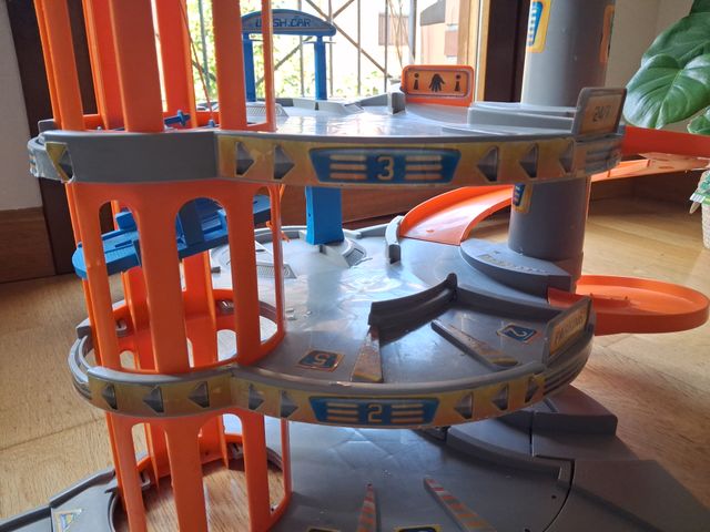 Pista de coches majorette.