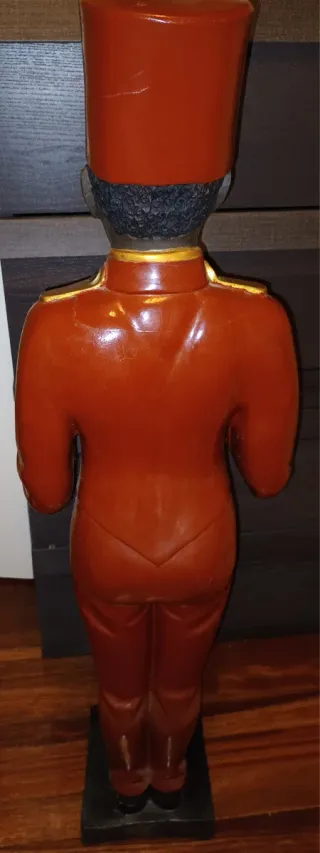 FIGURA DE BOTONES ANTIGUA
