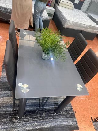 Juego de comedor cristal y piel