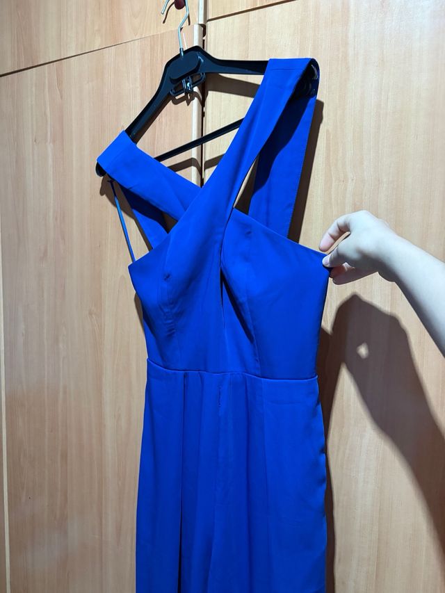 Mono azul para eventos