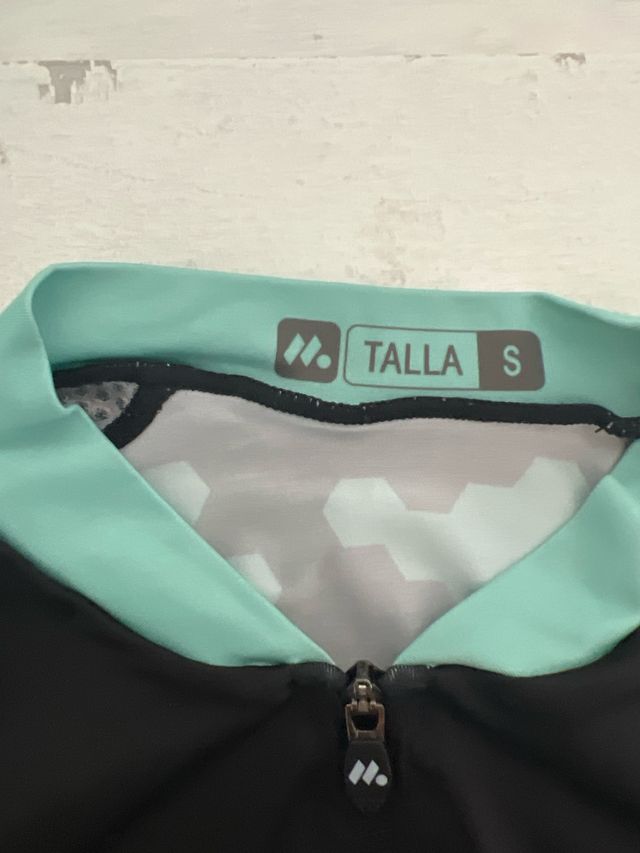 Conjunto Maillot y Culotte Ciclismo Mobel